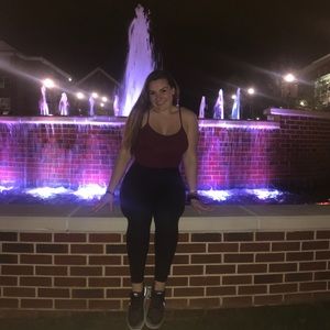 Meet your Posher, Jen